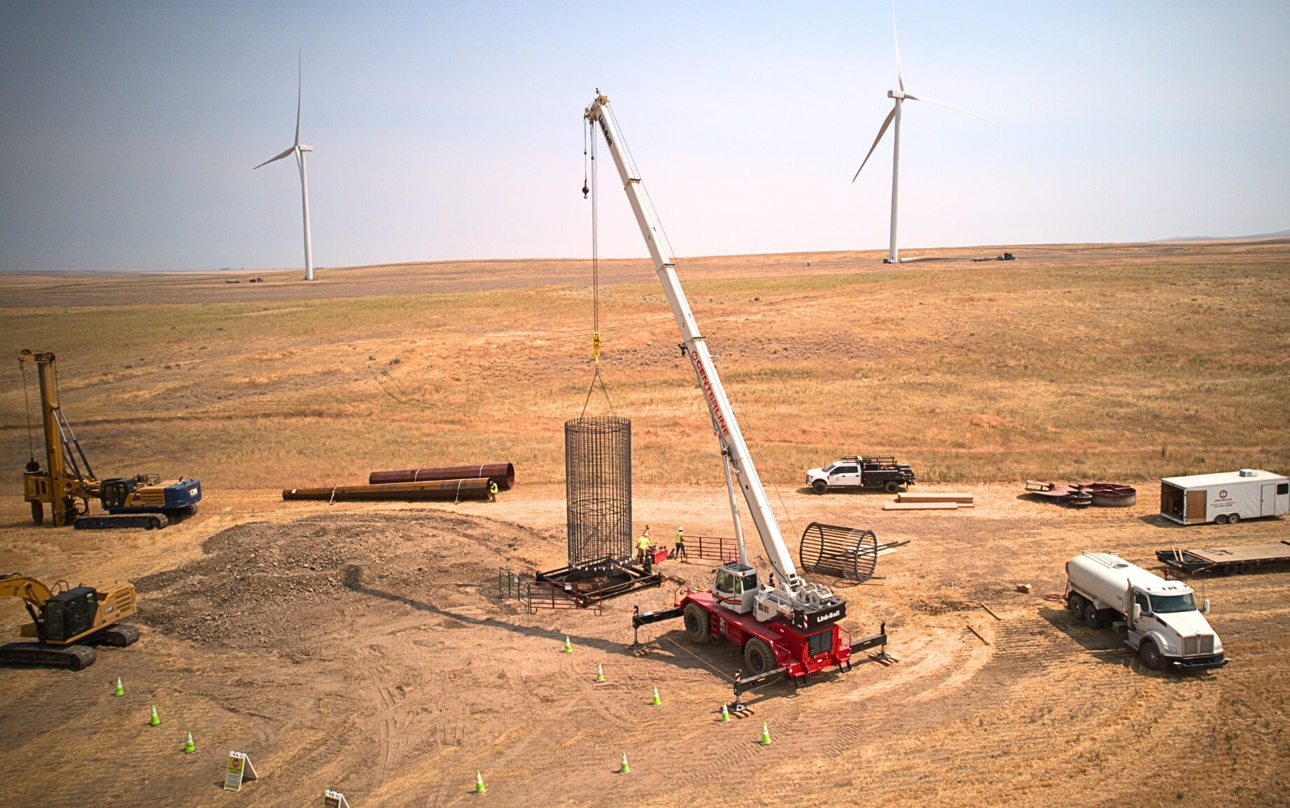 65|RT assists transmission line project in rural OR - Link-Belt Cranes